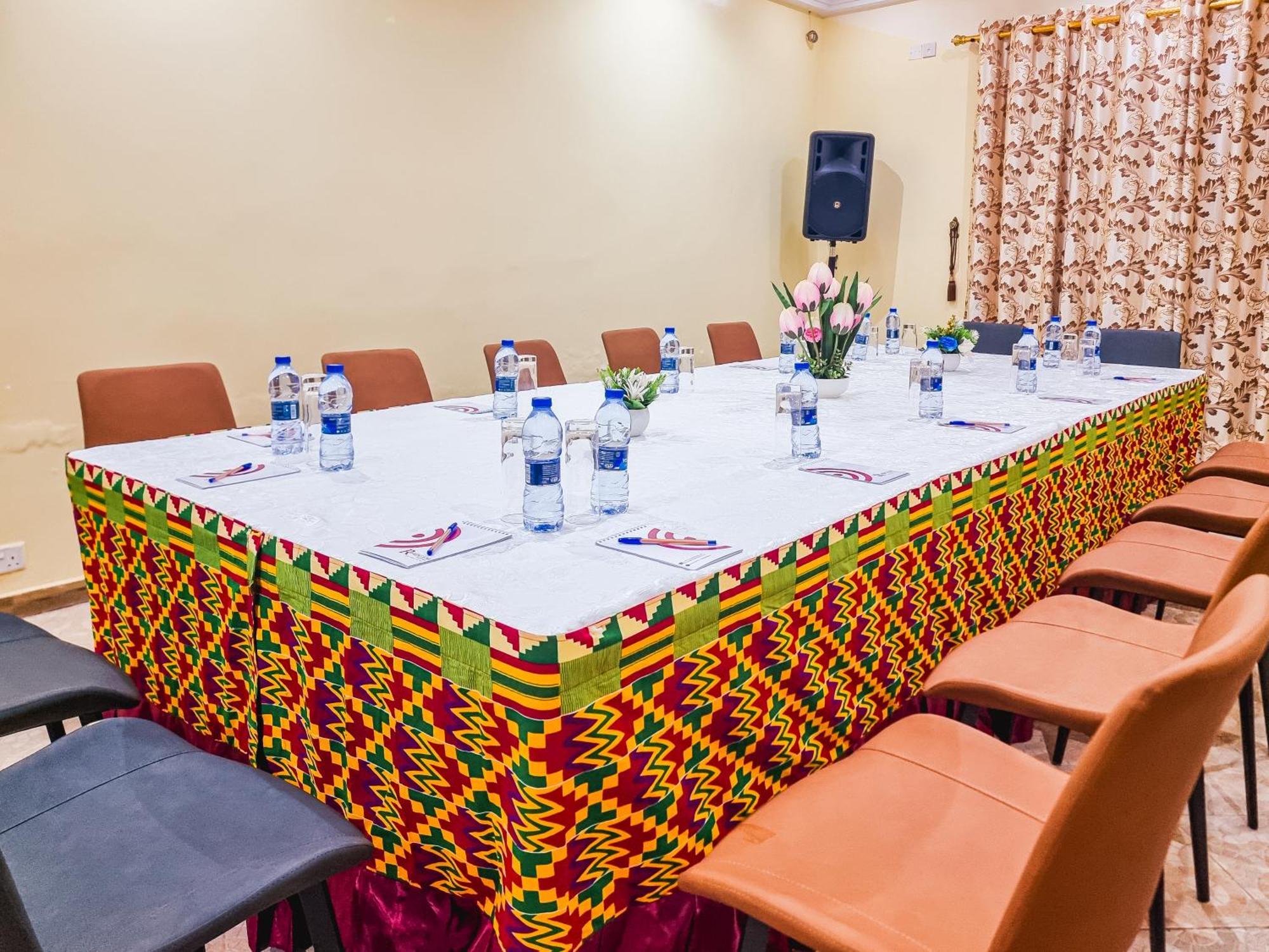 Rhogem Hotel Sekondi-Takoradi 外观 照片