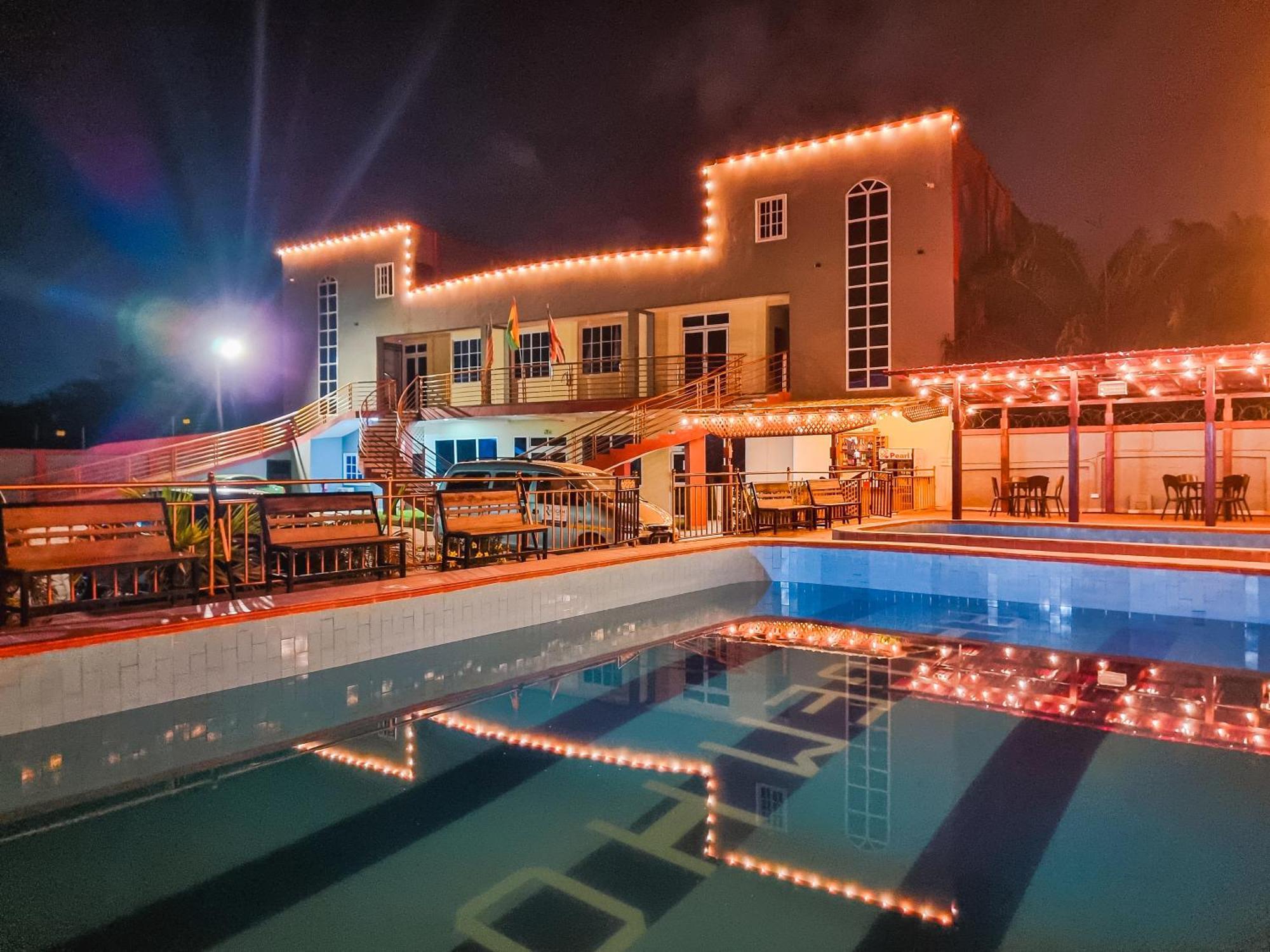 Rhogem Hotel Sekondi-Takoradi 外观 照片