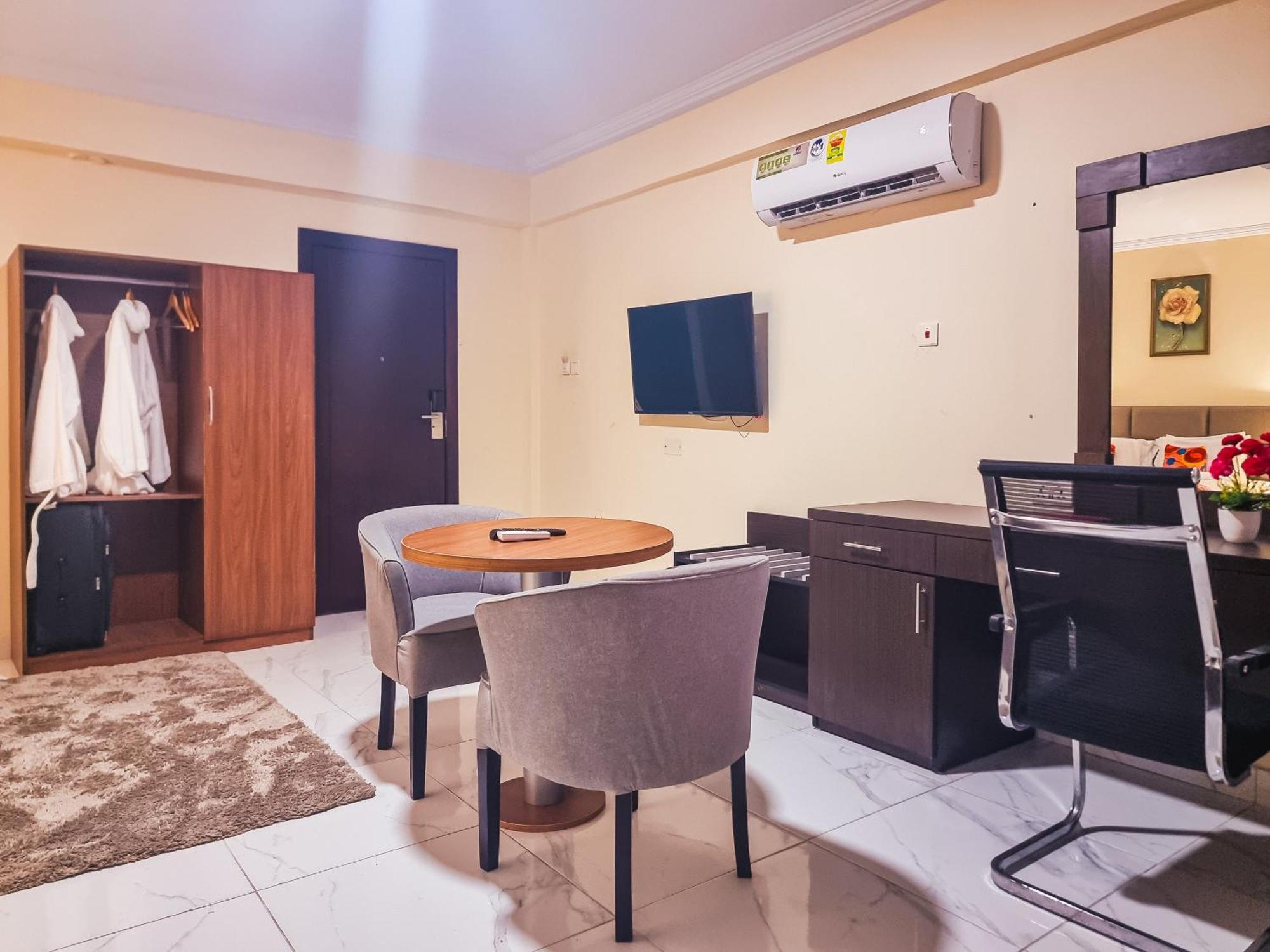 Rhogem Hotel Sekondi-Takoradi 外观 照片