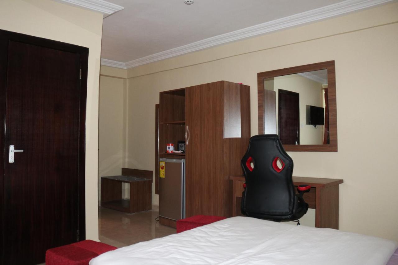 Rhogem Hotel Sekondi-Takoradi 外观 照片